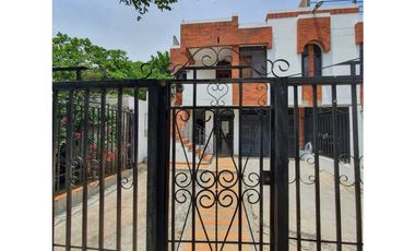 ARRIENDO APARTAESTUDIO AMOBLADO BARRIO CORTIJOS