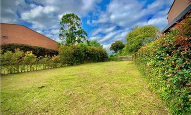 Venta Lote Plano Para Casas Independientes Unidad Cerrada El Retiro