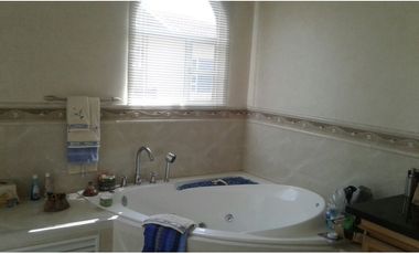 CASA GUARIGUA CLUB RESIDENCIAL