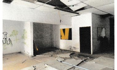 Terreno con construcción en venta  en Campeche Av resurgimiento en esquina