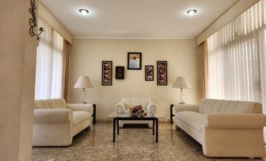 Casa Residencial en venta en Campeche Av Resurgimiento en esquina