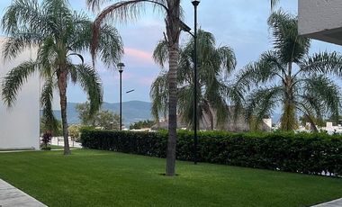 Casa dentro de CONDOMINIO en Zapata a unos metros del CLUB DE TENNIS BURGOS!