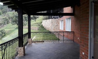 Casa campestre en venta en condominio - Dapa Yumbo Cali Valle Colombia