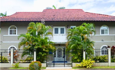 VENDO CASA EN ALBROOK (6)