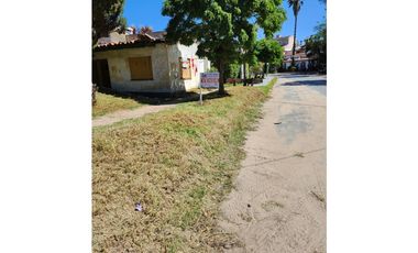 Lote céntrico con edificación