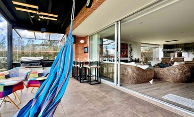 Espectacular casa esquinera en Alcaparros Bosque Residencial