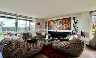 Espectacular casa esquinera en Alcaparros Bosque Residencial