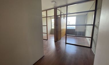 SE ARRIENDA OFICINA, REÑACA (CÓD. 454)