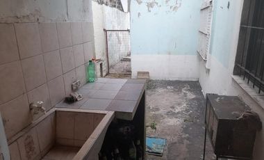 Casa - Claypole