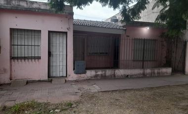 Casa - Claypole