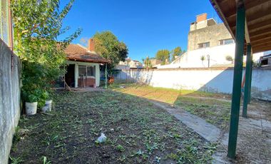 Casa - en Victoria - para refaccionar.