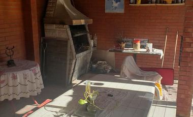 Casa en venta - 2 Dormitorios 1 Baño 1 Cochera - 438Mts2 - Libertad, Merlo
