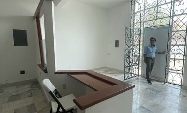 Oficina en renta col. centro