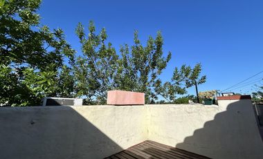 CASA EN JACARANDA 1400 - CABA