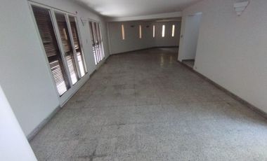 Corrientes al 2100 - Venta de Local Comercial en Rosario Centro