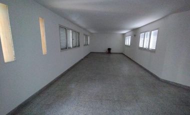 Corrientes al 2100 - Venta de Local Comercial en Rosario Centro