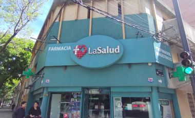 Corrientes al 2100 - Venta de Local Comercial en Rosario Centro