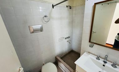 Departamento en venta, en Vicente López.