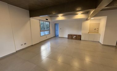 Oficina a estrenar de 70 mts2 con patio  - Wilde Centro