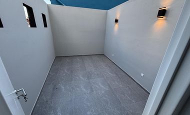 Oficina a estrenar de 70 mts2 con patio  - Wilde Centro