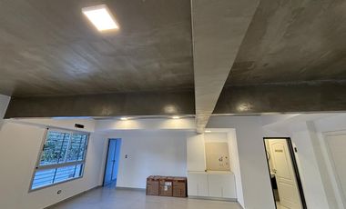 Oficina a estrenar de 70 mts2 con patio  - Wilde Centro