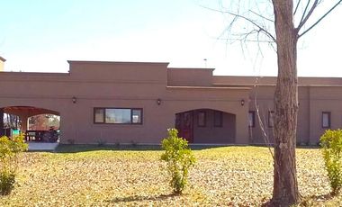 Casa a la venta en  Estancias Las Lilas, lujan