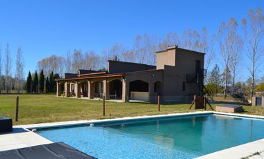 Casa a la venta en  Estancias Las Lilas, lujan