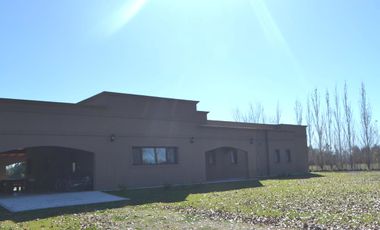 Casa a la venta en  Estancias Las Lilas, lujan