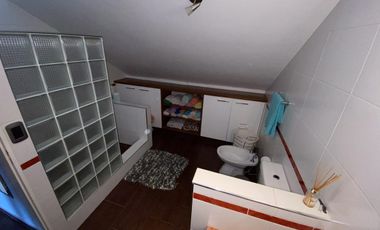 Casa  en Venta - 5 amb.  - Ramos Mejia Sur -