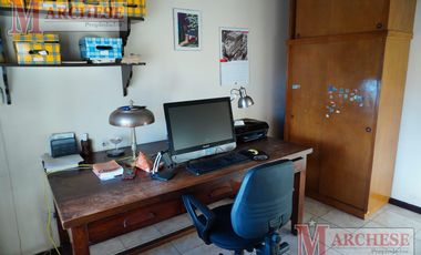 Casa en  VENTA ubicada en  Castelar Norte
