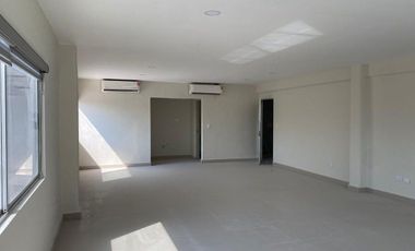Bodega Doble Tamaño | Parque 300 | Santa Catarina