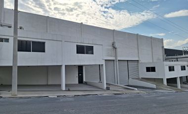 Bodega Doble Tamaño | Parque 300 | Santa Catarina
