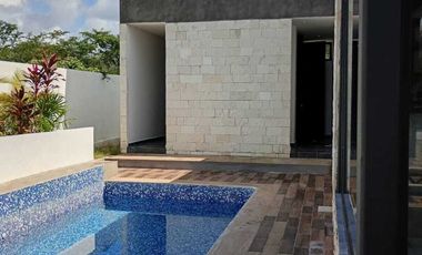 Terreno en venta en privada residencial zona de Conkal