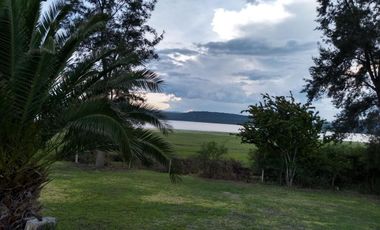 CASA DE CAMPO EN VENTA EN VILLA CORONA-LAGUNA DE ATOTONILCO