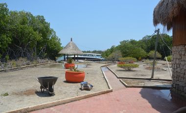 VENTA CASA DE PLAYA EN ISLA DEL ROSARIO - TINTIPAN