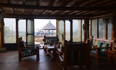 VENTA CASA DE PLAYA EN ISLA DEL ROSARIO - TINTIPAN