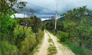 VENDO CASA CAMPESTRE EN PARCELACIÓN - LA CALERA  SANTA HELENA - URGEME