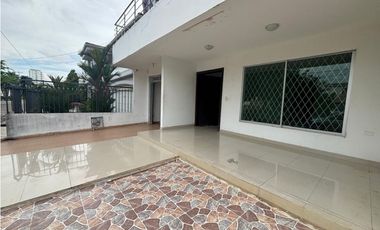 Se vende casa  en el barrio el  recreo monteria Cordoba
