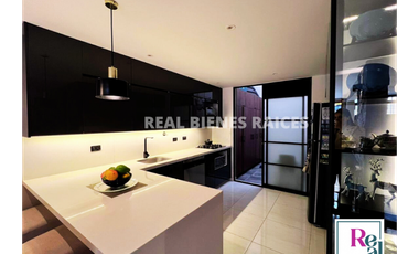 SE VENDE CASA SECTOR EL TAMBO EN LA CEJA, ANTIOQUIA