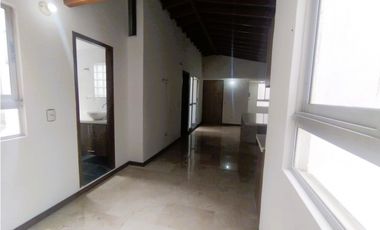 Apartamento en venta en Sabaneta - Parque Principal (AO)
