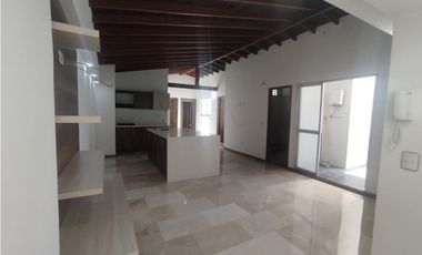 Apartamento en venta en Sabaneta - Parque Principal (AO)