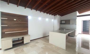 Apartamento en venta en Sabaneta - Parque Principal (AO)