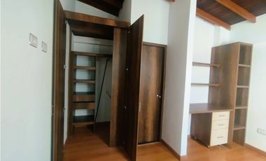 Apartamento en venta en Sabaneta - Parque Principal (AO)