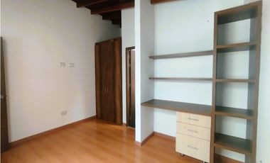 Apartamento en venta en Sabaneta - Parque Principal (AO)
