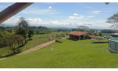 SE VENDE  LOTES VIA  ALCALA EXCELENTE UBICACION PARCELACION
