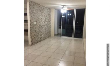 Venta en PH Splendor by the Park, vía España