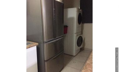 Venta en PH Splendor by the Park, vía España