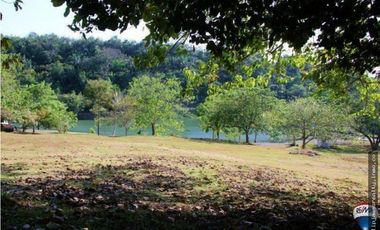 Venta: Lote en Brisas de los Lagos, La Chorrera
