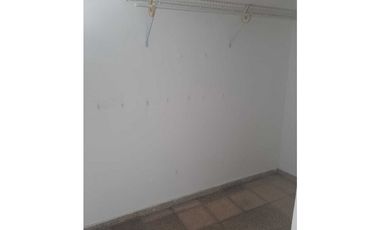 ALQUILER CASA EN BETANIA CLUB X 400M2  YM