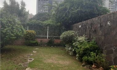 ALQUILER CASA EN BETANIA CLUB X 400M2  YM